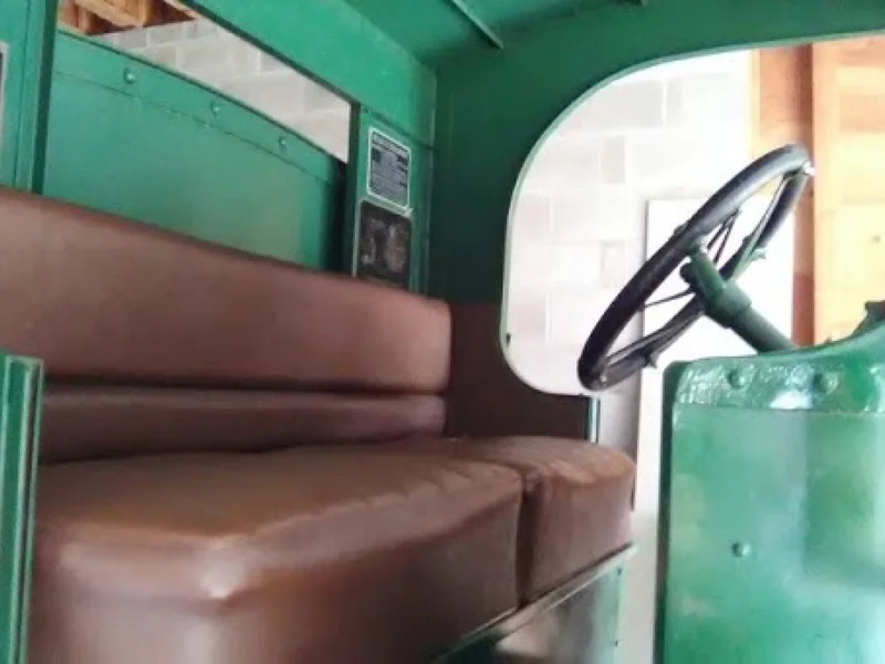 1925 Mack AC 5 Ton Dump Truck 7