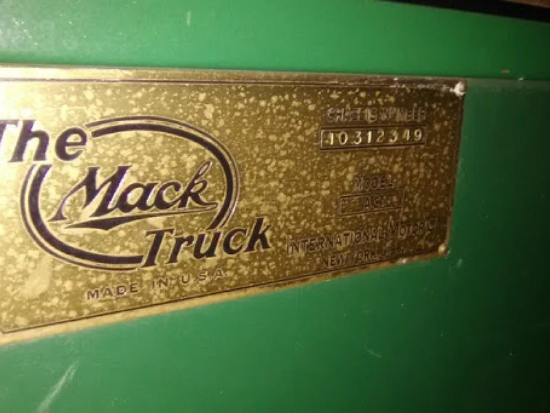 1925 Mack AC 5 Ton Dump Truck 28