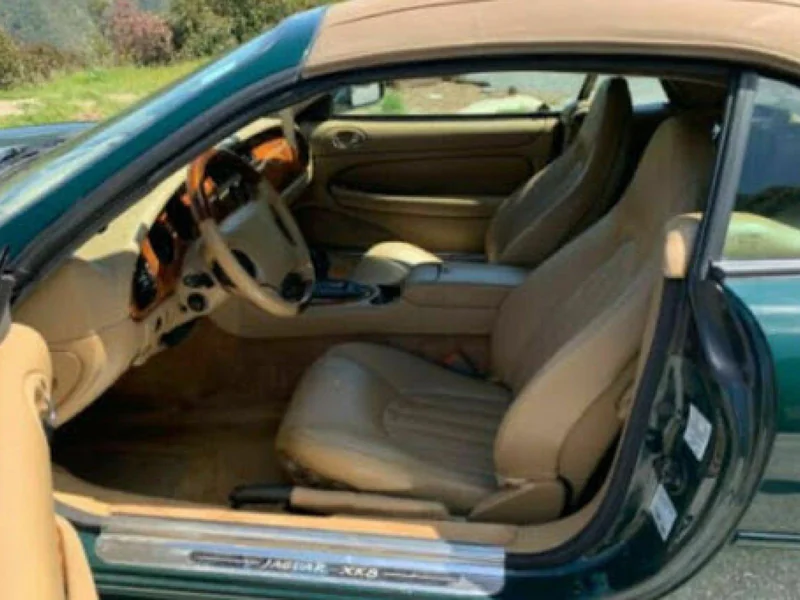 1997 Jaguar XK8 4