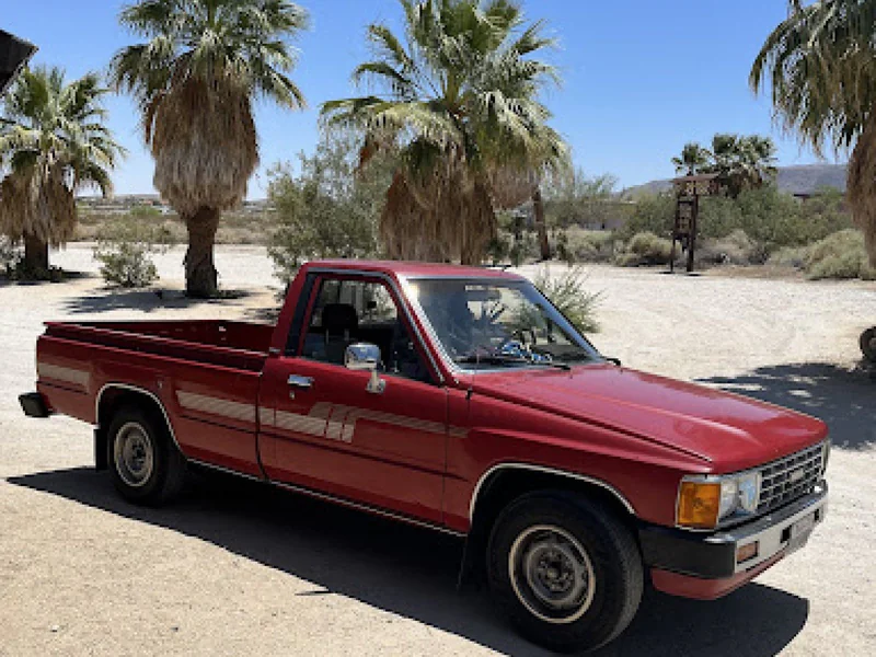 1986 Toyota Pickup Truck 4