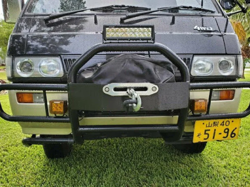 1991 Mitsubishi Delica 4