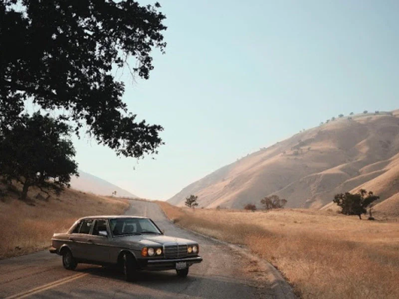 1985 Mercedes-Benz 300D Turbo 5
