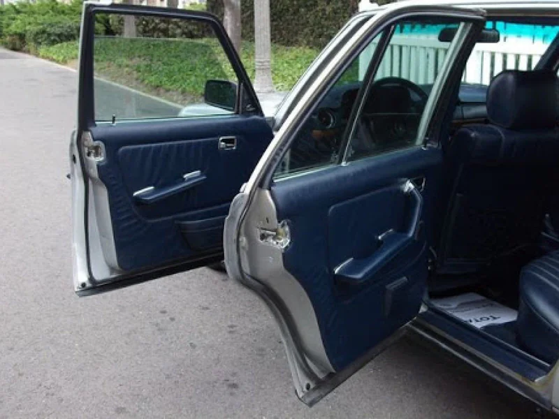 1985 Mercedes-Benz 300D Turbo 16