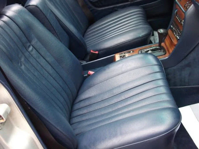 1985 Mercedes-Benz 300D Turbo 24