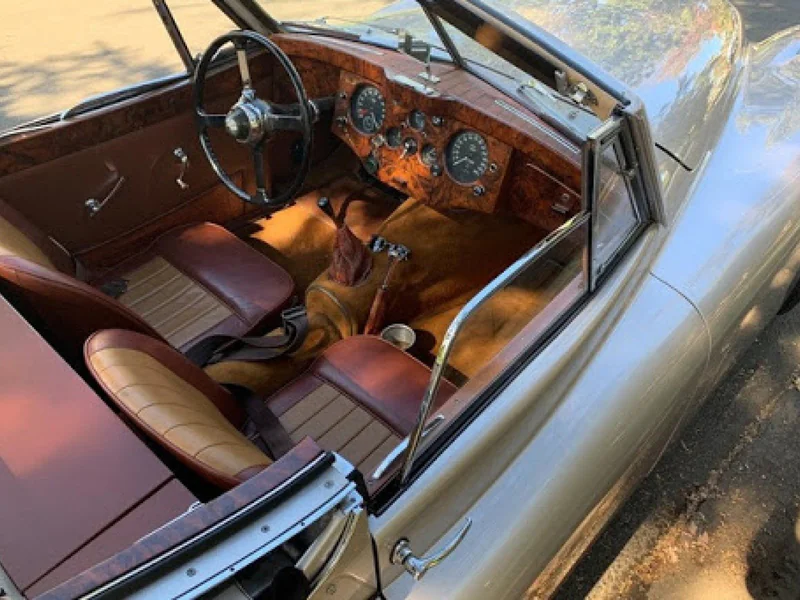 1954 Jaguar XK120 Drop Head Coupe 2