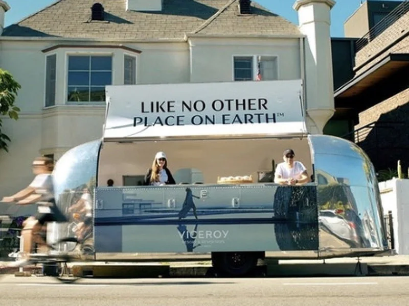 1961 Airstream Deluxe Open Air Vintage Trailer 2