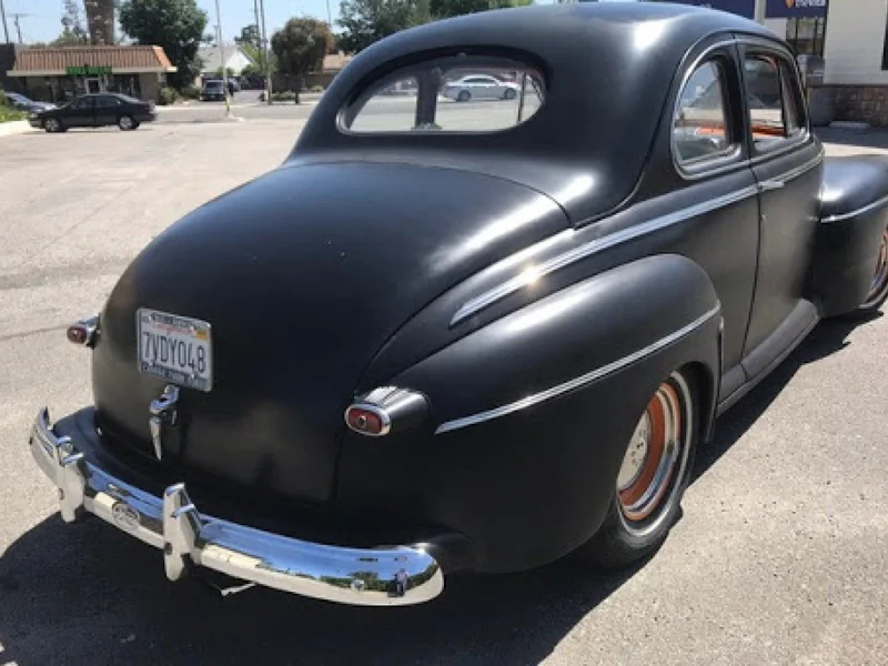 1946 Ford Coupe Ratrod 3