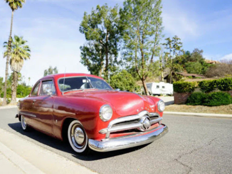 1949 Ford Coupe 3