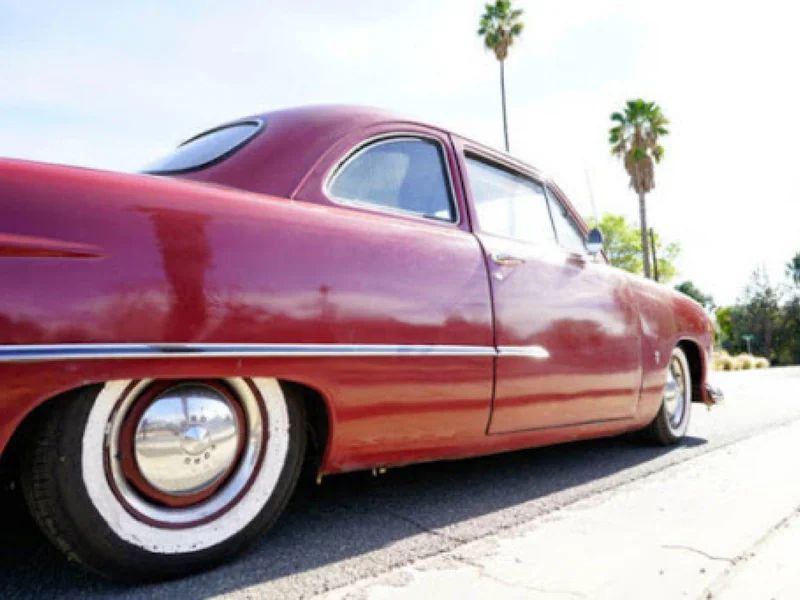 1949 Ford Coupe 6
