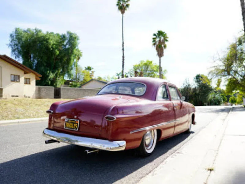 1949 Ford Coupe 9