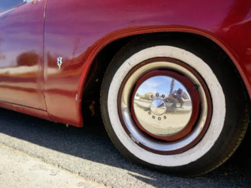 1949 Ford Coupe 16