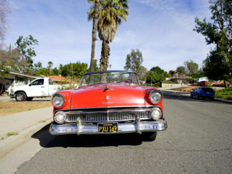 1955 Ford Sunliner