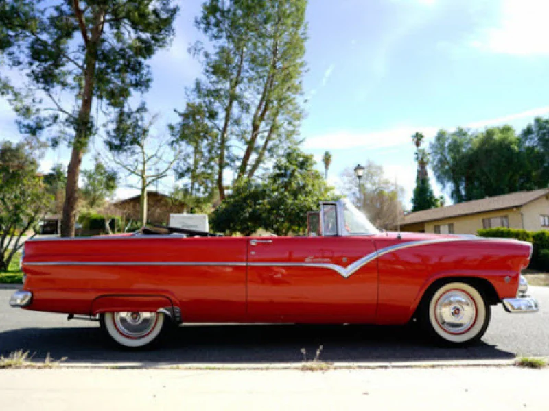 1955 Ford Sunliner