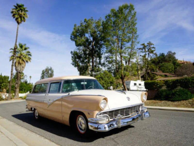 1956 Ford Parklane Wagon 4