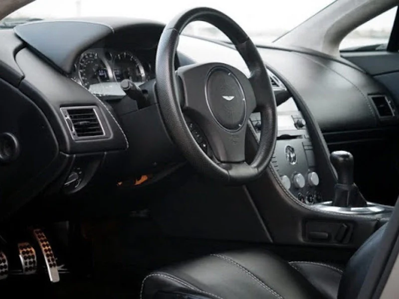 2007 Aston Martin V8 Vantage 10