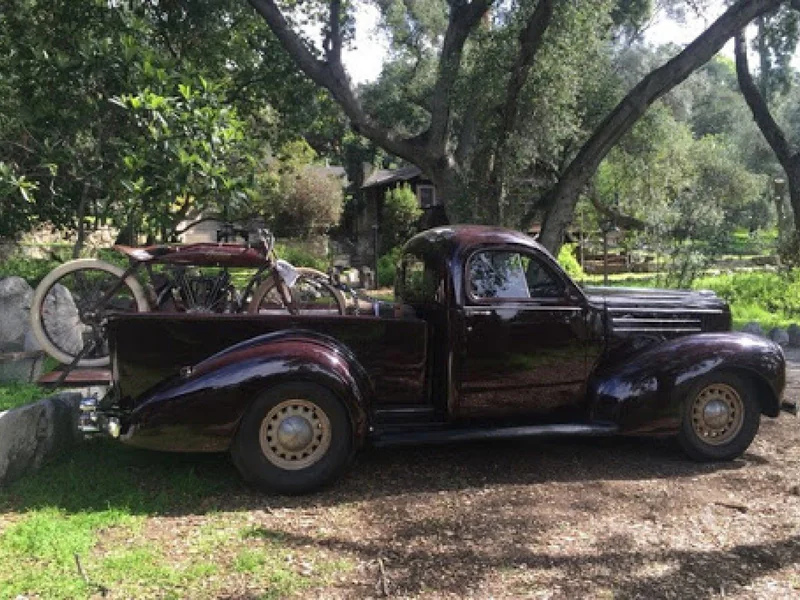 1939 Studebaker Coupe Express 2