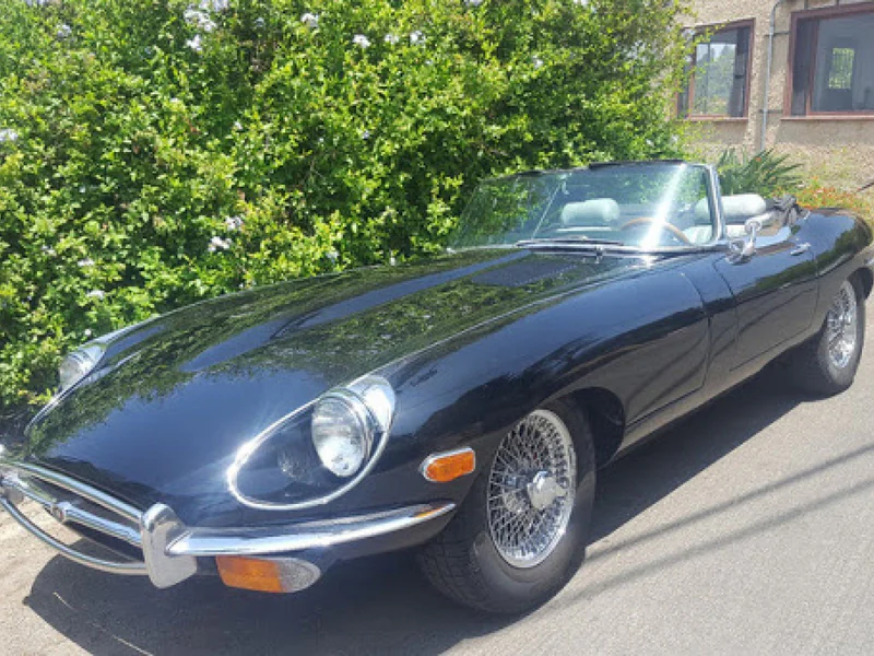 1969 Jaguar E-Type Roadster 2