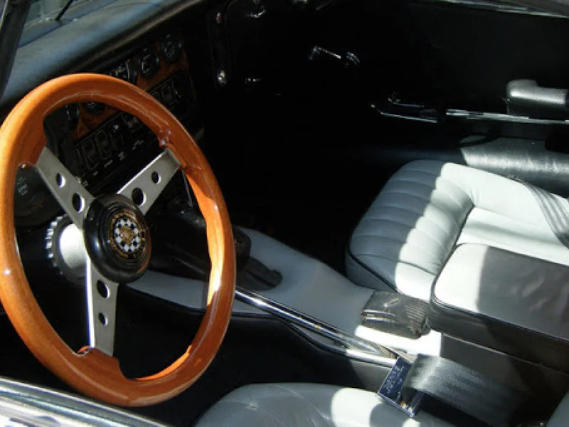 1969 Jaguar E-Type Roadster 5