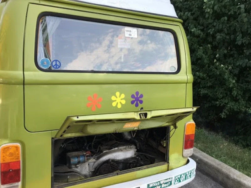1977 Volkswagen Transporter Westfalia Camper 11