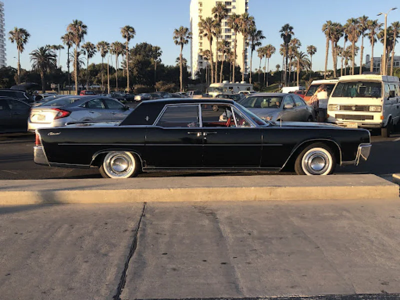 1964 Lincoln Continental 3