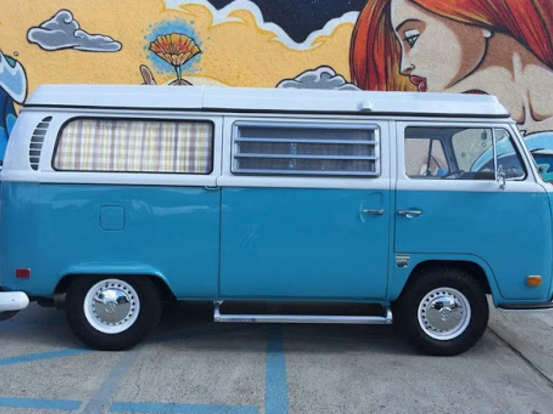 1971 Volkswagen Westfalia Bus 31
