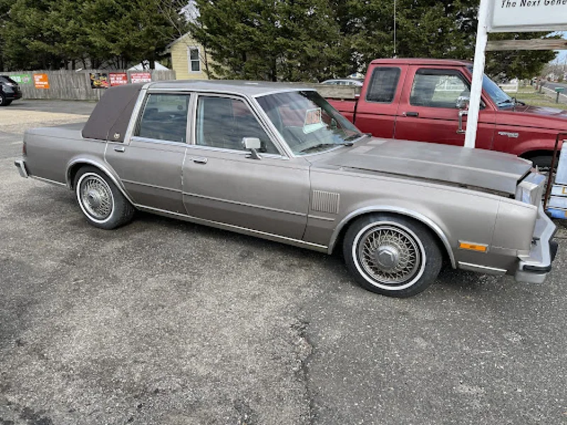 1989 Chrysler Fifth Avenue 2