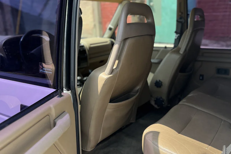 1996 Land Rover Discovery SD 9