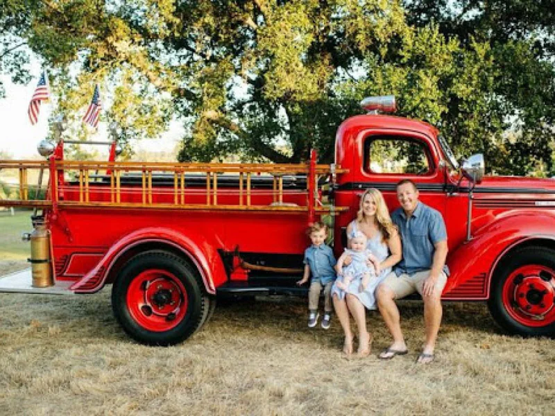 1939 Ford Fire Truck - Bickle-Seagrave 2