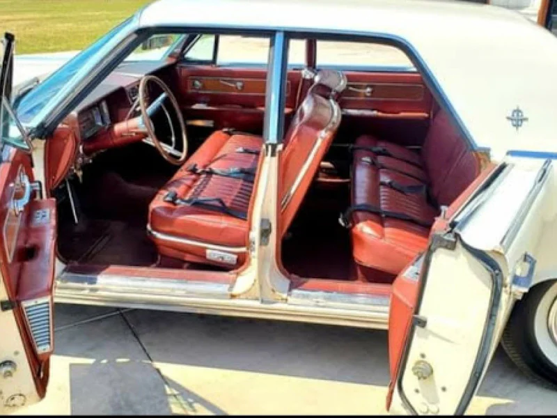 1962 Lincoln Continental in Oklahoma City 2