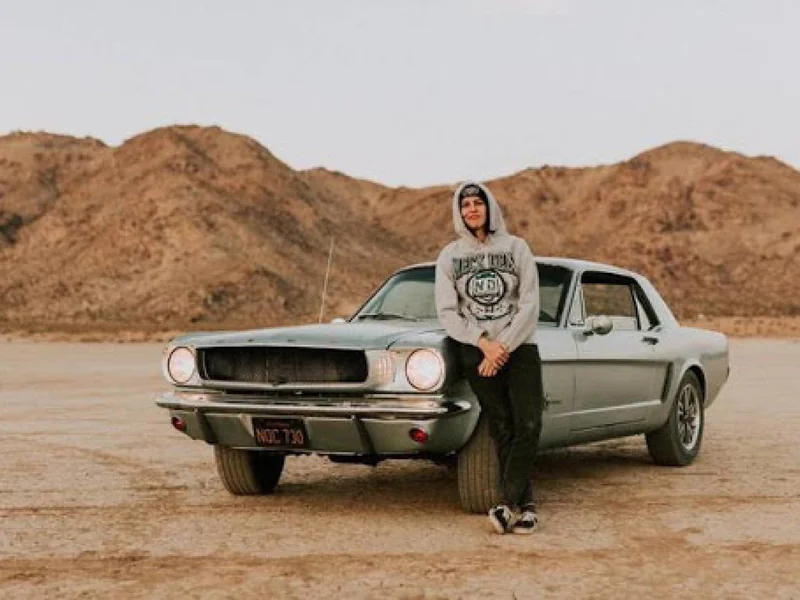 1965 Ford Mustang 4