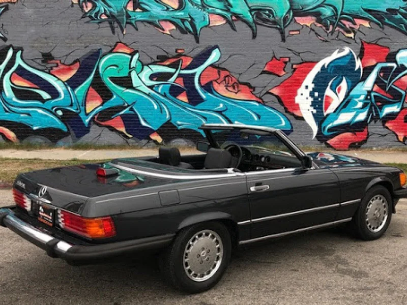 1987 Mercedes-Benz 560 Class 2