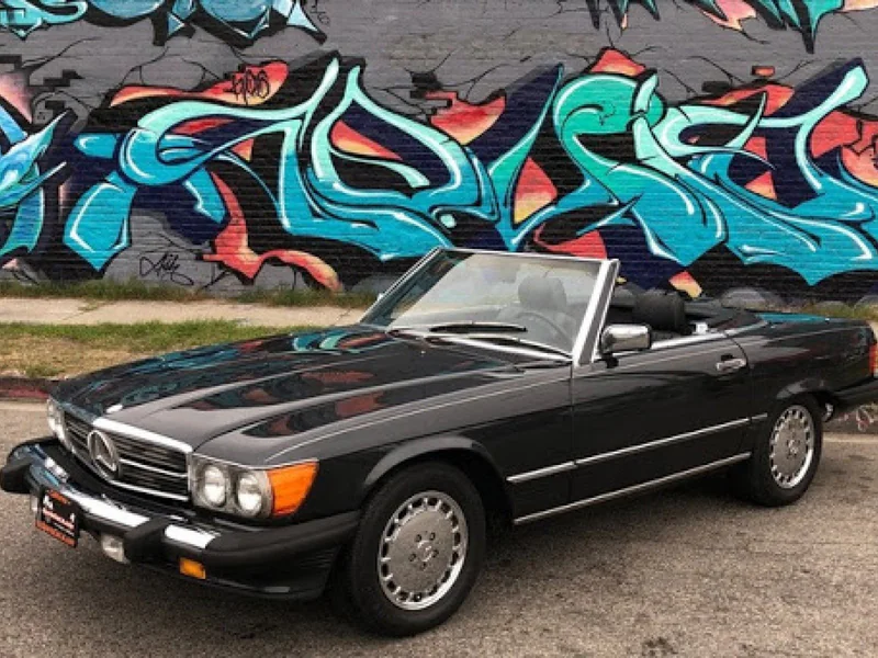 1987 Mercedes-Benz 560 Class 8
