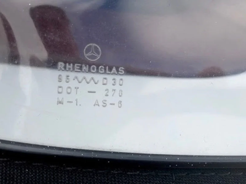 1988 Mercedes-Benz 560 Class 12