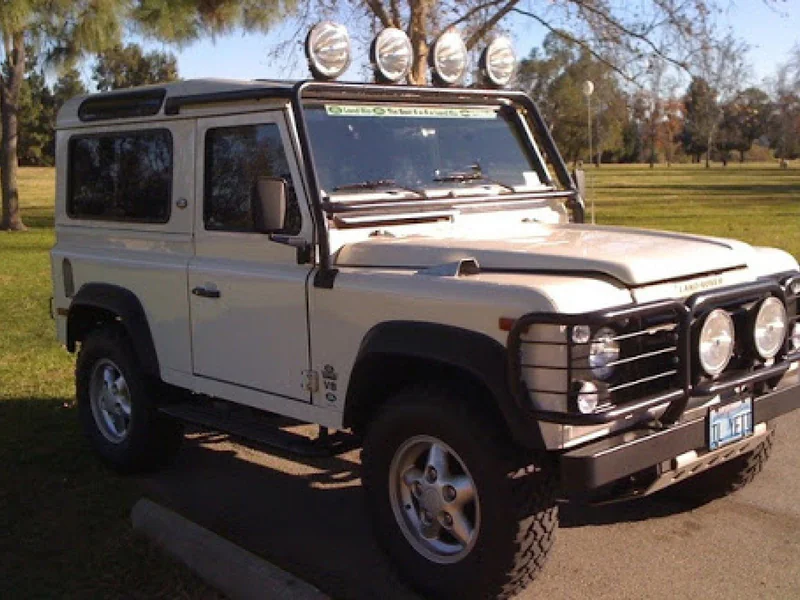 1995 Land Rover Defender SW 11