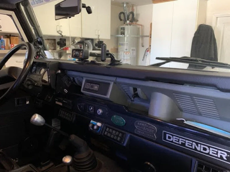 1995 Land Rover Defender SW 13