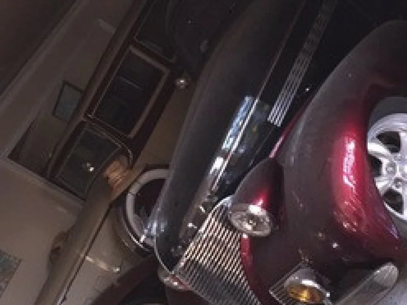 1932 Packard Limousine 8