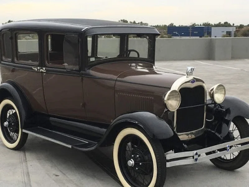 1929 Ford Model A 4dr
