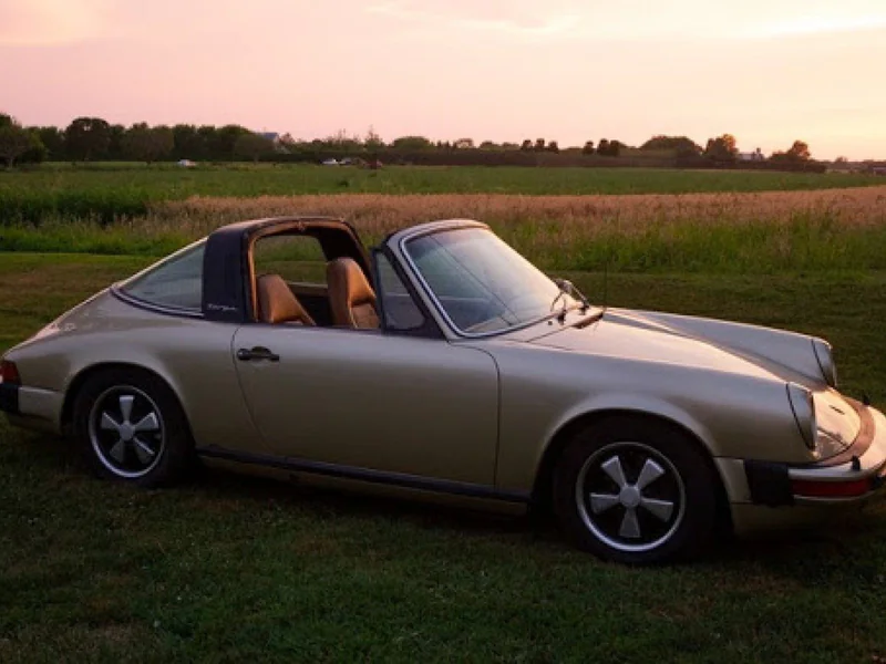 1976 Porsche 911 S Targa 12