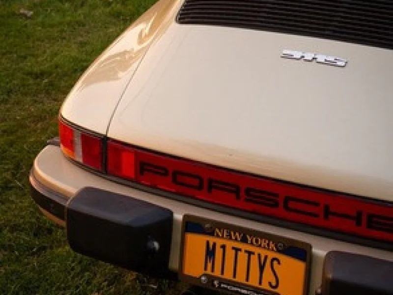 1976 Porsche 911 S Targa 14