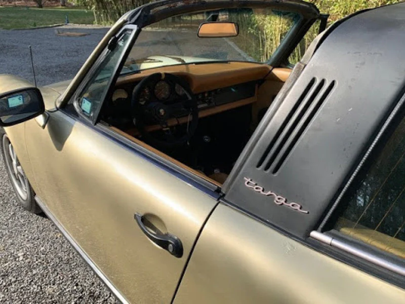 1976 Porsche 911 S Targa 17