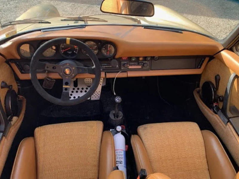 1976 Porsche 911 S Targa 21