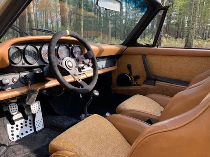 1976 Porsche 911 S Targa 23