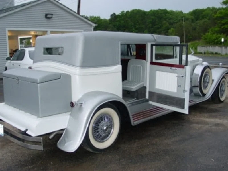 1930 Unknown Madam X Bridal Car