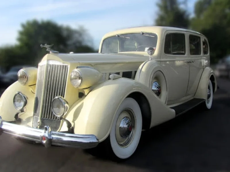 1937 Packard Super 8