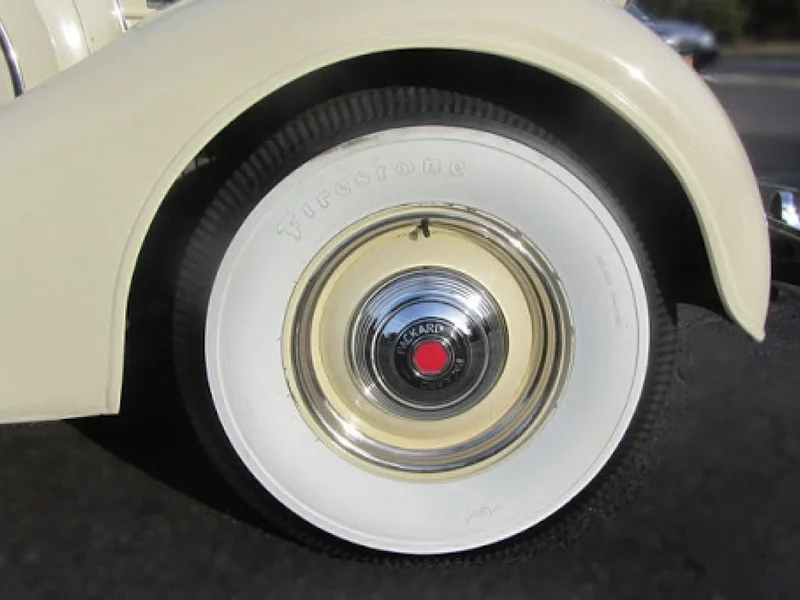 1937 Packard Super 8 9