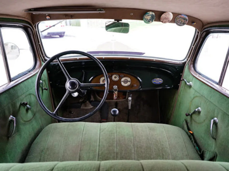 1935 Chevrolet 4-Door Standard Sedan 15