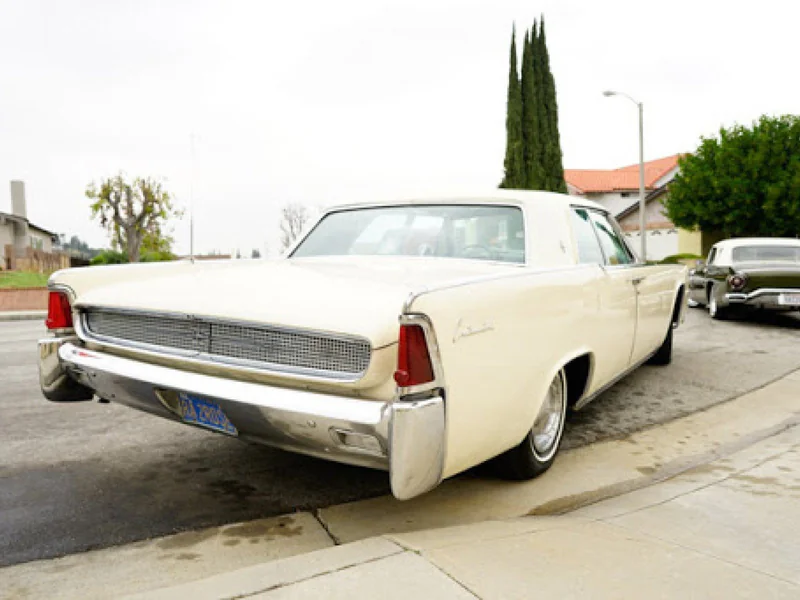 1961 Lincoln Continental