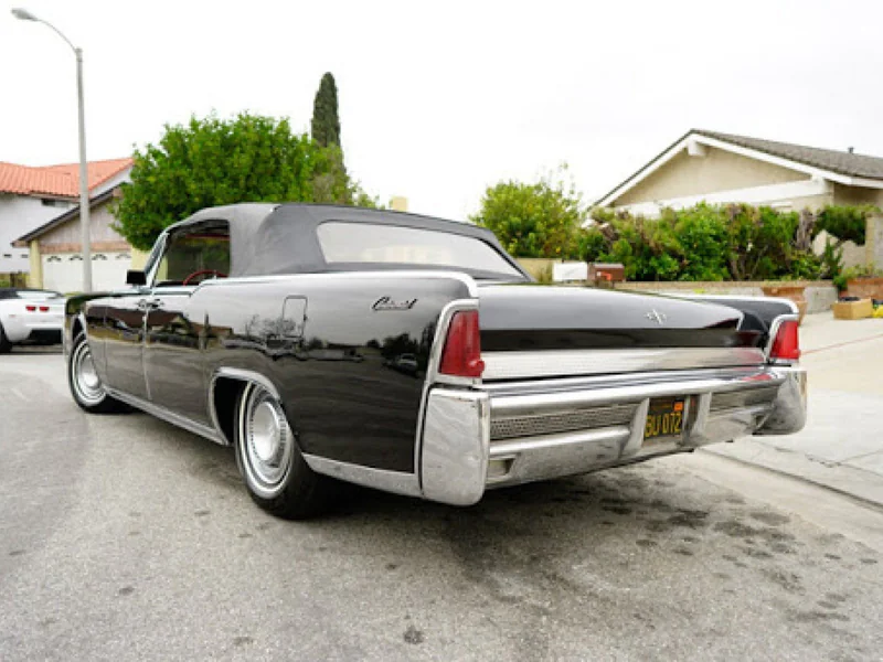 1964 Lincoln Continental 5