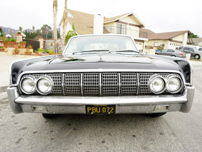 1964 Lincoln Continental 6
