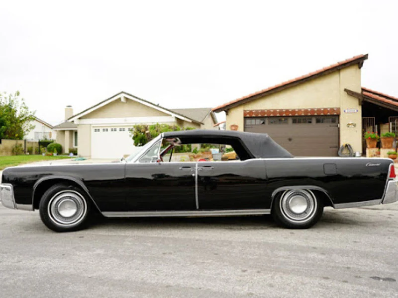 1964 Lincoln Continental 9